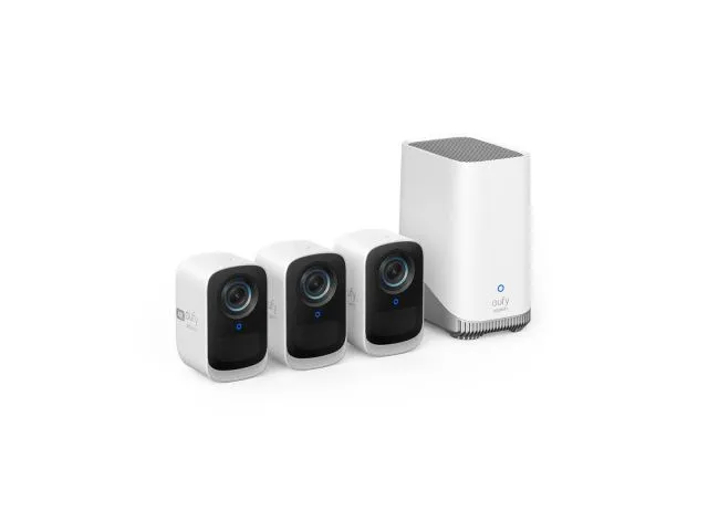 Sustav za videonadzor ANKER EUFY EufyCam 3C (T8882321), vanjska, UHD (4K), 3 baterijske kamere + baza, AI detekcija, do 16TB, IP65, set
