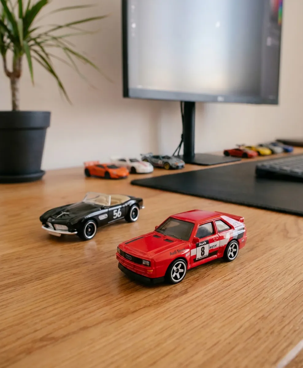 Autić Hot Wheels Silver
