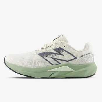 New Balance M FC PROPEL